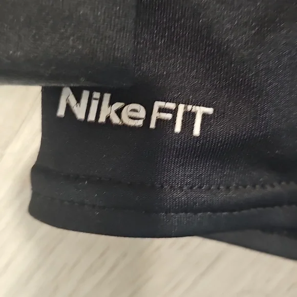 Nike Men's Black Long Sleeve Shirt - Picture 5 of 6